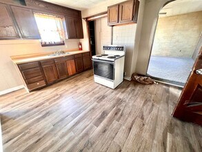 502 3rd St in Donora, PA - Building Photo - Building Photo