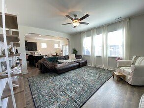 140 Verdmont Dr in Raeford, NC - Foto de edificio - Building Photo