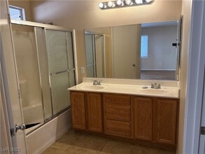 2709 Sonador St in Las Vegas, NV - Building Photo - Building Photo