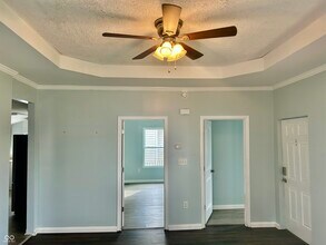 153 N Vaught St in Franklin, IN - Foto de edificio - Building Photo