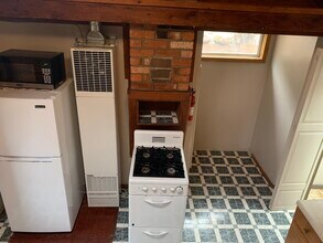 18 Waltham Ave in Manitou Springs, CO - Building Photo - Building Photo