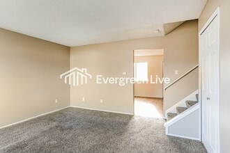 5427 Carbondale Dr in Columbus, OH - Building Photo - Building Photo