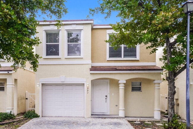 property at 997 SW 15th St