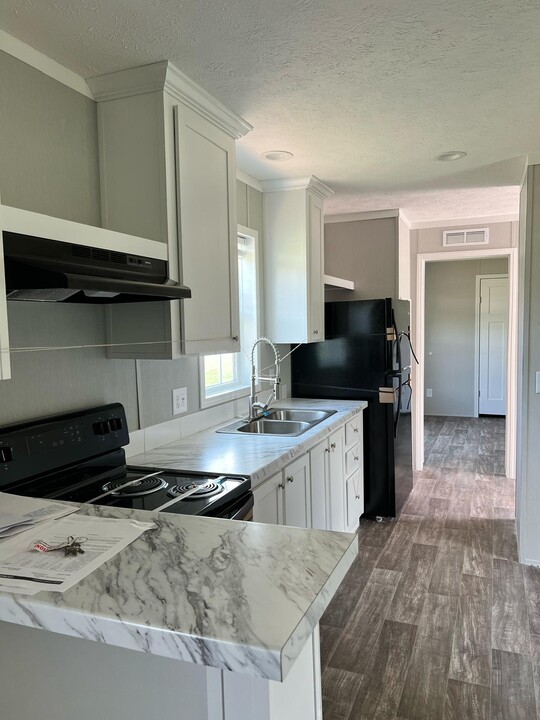 19 Andy Angie Cir in Asheville, NC - Building Photo