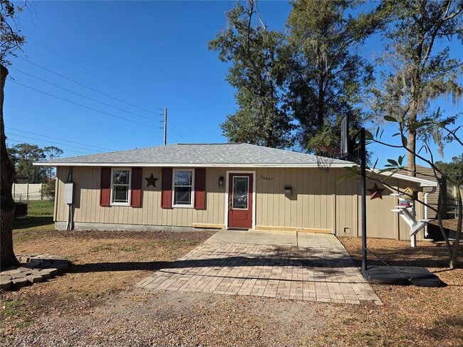 property at 36627 Eiland Blvd