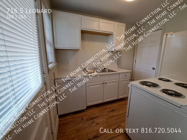 716 S Leonard in Liberty, MO - Building Photo - Building Photo