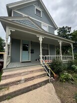 202 3rd St, Unit 2 in Ann Arbor, MI - Building Photo