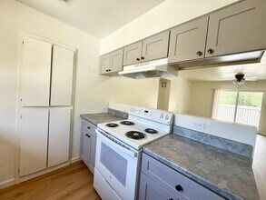 564 Lincoln Ave in Prescott, AZ - Building Photo - Building Photo