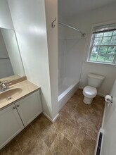 12 Robinson Ave, Unit 1 in Bedford Hills, NY - Building Photo - Building Photo