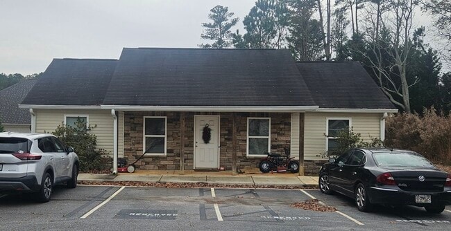 property at 2901 Monroe Hwy