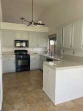 28095 Aspenwood Way in Menifee, CA - Building Photo - Building Photo