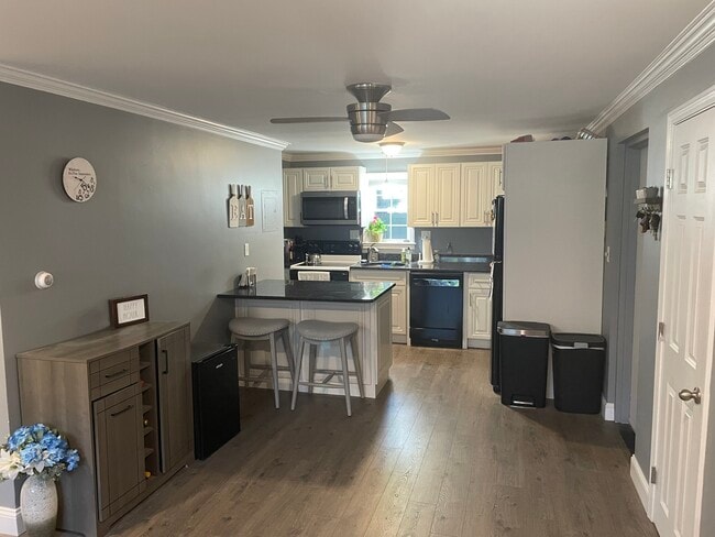 property at 29 Arlington Rd