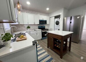 2078 Sale Rd in Columbus, OH - Building Photo - Building Photo