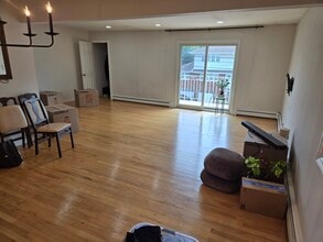 401 2nd St in Palisades Park, NJ - Foto de edificio - Building Photo