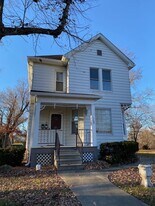 123 Teckla Ave in Collinsville, IL - Building Photo