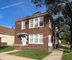 677 Tyler St in Gary, IN - Building Photo