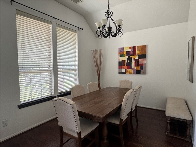 14 Pleasant Point Pl