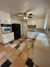 1160 Maria Dr in Jackson, MS - Building Photo - Building Photo