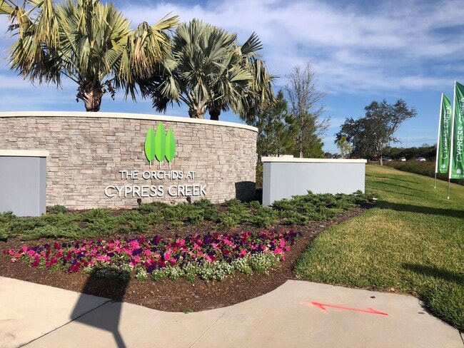 10007 Merry Fawn Ct in Sun City Center, FL - Building Photo - Building Photo