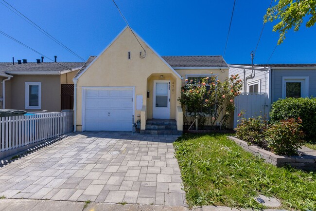 470 Walnut St in San Bruno, CA - Building Photo - Building Photo