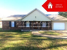 4370 Old Allen Rd in Memphis, TN - Building Photo