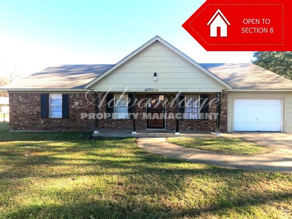 4370 Old Allen Rd in Memphis, TN - Building Photo