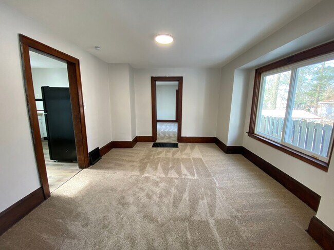 1258 Wilbur Ave in Akron, OH - Building Photo - Building Photo