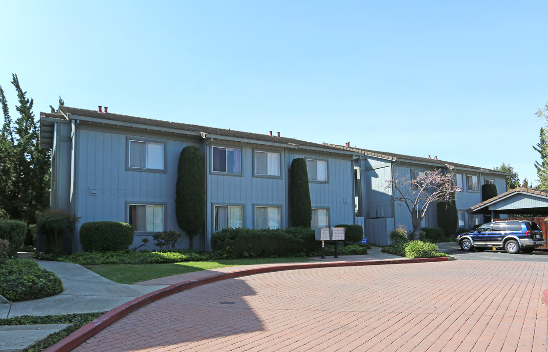 Mohr Terrace Apartments in Concord, CA - Foto de edificio