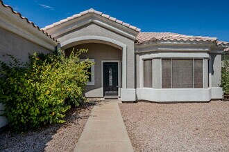 760 N Swan Dr in Gilbert, AZ - Building Photo - Building Photo