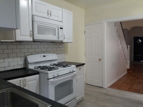 1711 N Stillman St in Philadelphia, PA - Foto de edificio - Building Photo