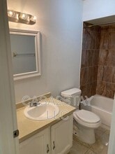 7297-7297 Albany Rd in Ft. Myers, FL - Building Photo - Building Photo