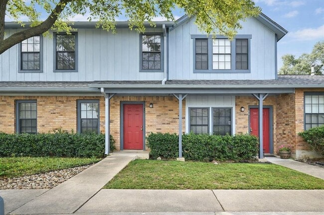 property at 1411 Gracy Farms Ln