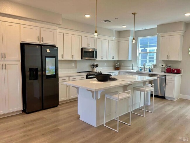 312 Pear Tree Ter in Napa, CA - Building Photo - Building Photo