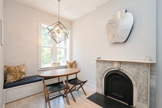 162 9th St in Hoboken, NJ - Building Photo - Building Photo