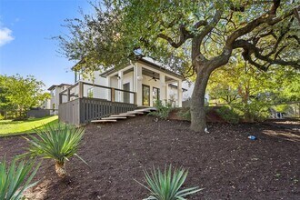 1303 Azie Morton Rd in Austin, TX - Building Photo - Building Photo