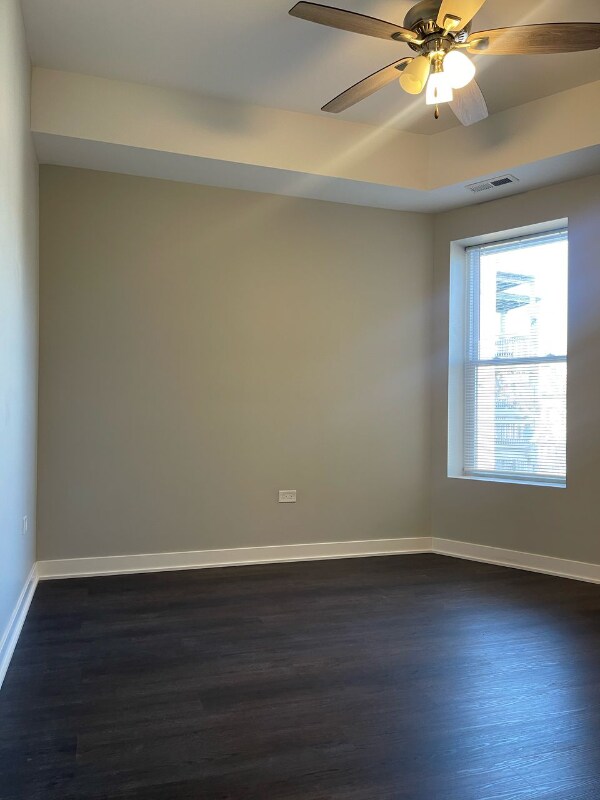 4753 S St Lawrence Ave in Chicago, IL - Building Photo - Building Photo