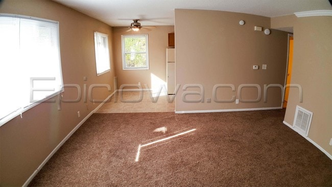 1209 O Ave Pl NE in Cedar Rapids, IA - Building Photo - Building Photo