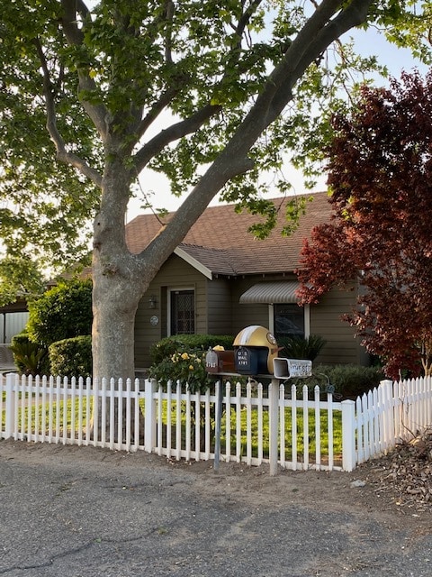 4701 Hammett Rd in Modesto, CA - Foto de edificio - Building Photo