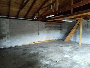 4609 Melvin Dr in Louisville, KY - Building Photo - Building Photo