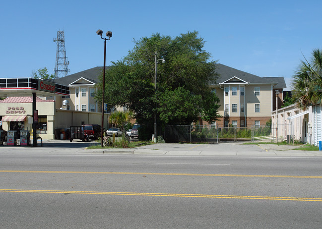 Alliance Inn Apartments in Myrtle Beach, SC - Building Photo - Building Photo