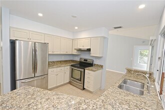 5461 Boxwood Way in Naples, FL - Building Photo - Building Photo