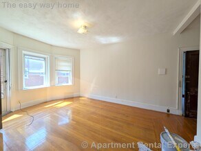 163 Summer St, Unit #29 in Somerville, MA - Building Photo - Building Photo