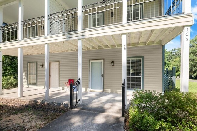5387 Rosedown Ct in St. Francisville, LA - Foto de edificio - Building Photo