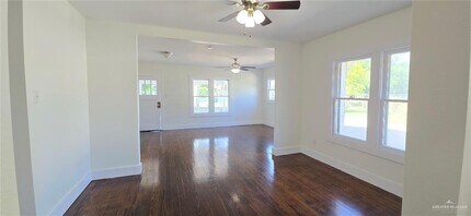 3104 Gumwood Ave in McAllen, TX - Building Photo - Building Photo