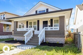 3732 River Park Dr in Louisville, KY - Foto de edificio - Building Photo