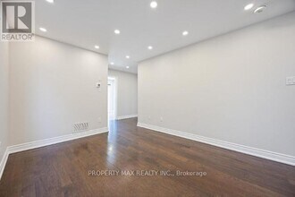 26 Salamander St in Toronto, ON - Building Photo - Building Photo