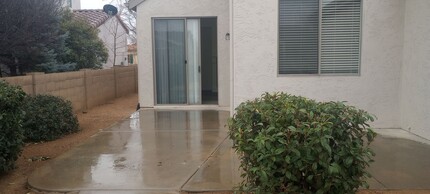 1651 N Thimble Ln in Prescott Valley, AZ - Foto de edificio - Building Photo