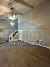 4808-4810 Charwood Trail NW in Cleveland, TN - Foto de edificio - Building Photo