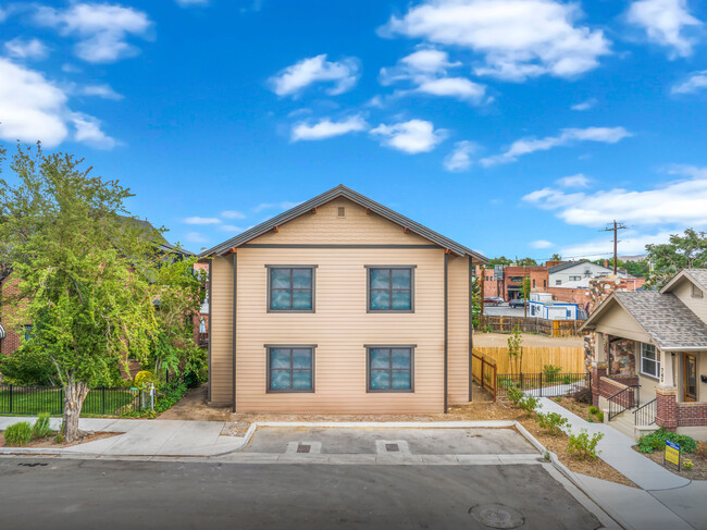 734 Tahoe St in Reno, NV - Building Photo - Building Photo