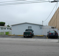 10721-10729 SW 4th St in Miami, FL - Building Photo - Building Photo